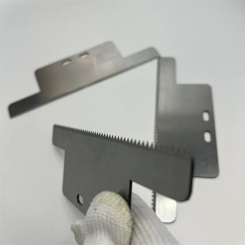 Coltelli di taglio di carta di plastica Lame da taglio dentale Imballaggio denti dentellati Lama da segatura 3